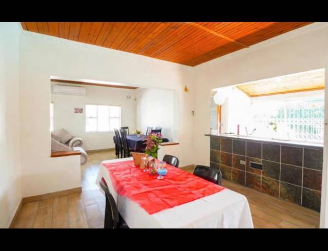 4 BEDROOM FREEHOLD FOR SALE IN SARNIA